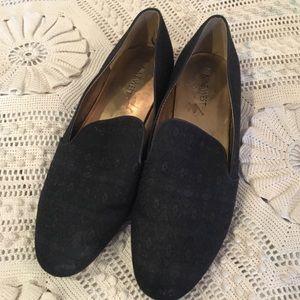 Nine West black slip on loafers